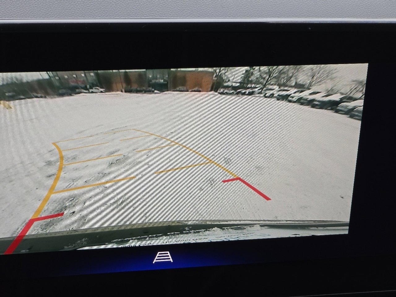 Used 2025 Chevrolet TrailBlazer ACTIV w/ Driver Confidence Package image 4