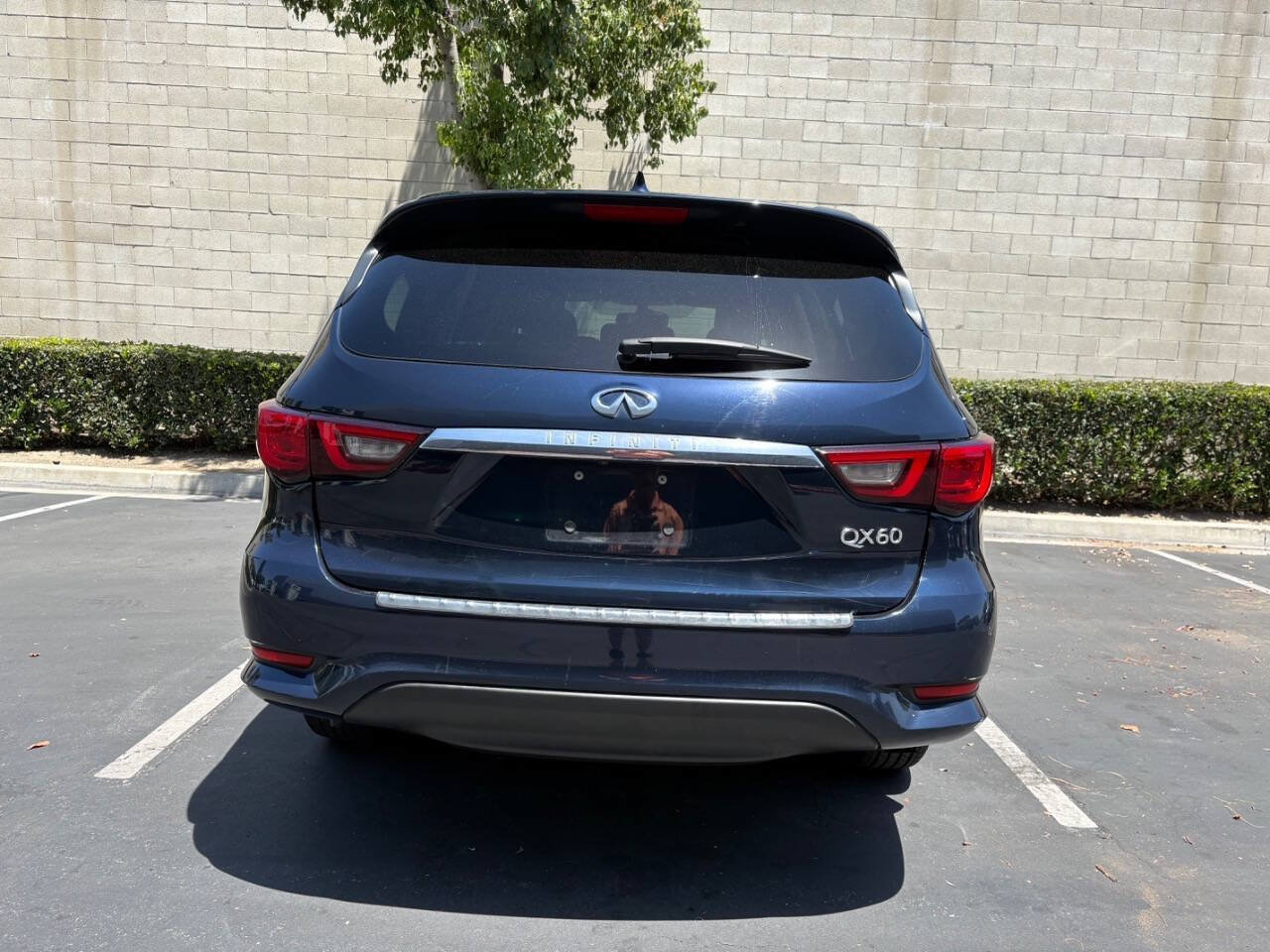 Used 2019 INFINITI QX60 Luxe FWD image 4
