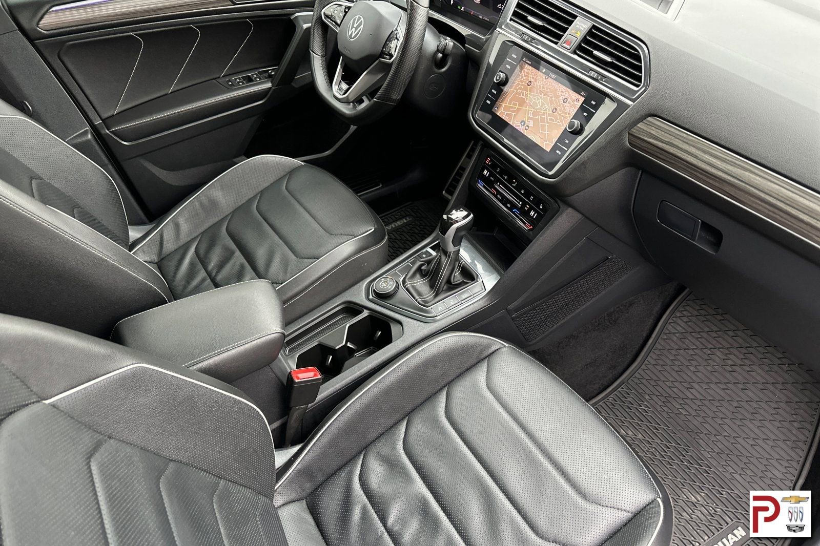 Used 2024 Volkswagen Tiguan SEL R-Line image 20