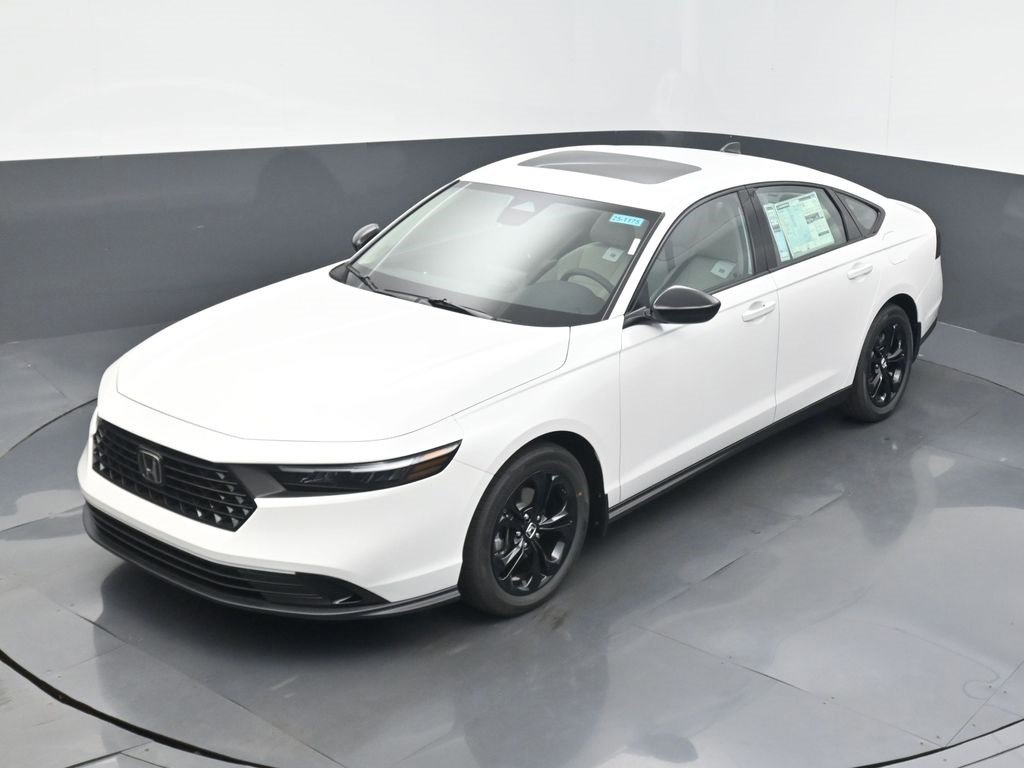 New 2025 Honda Accord SE image 9