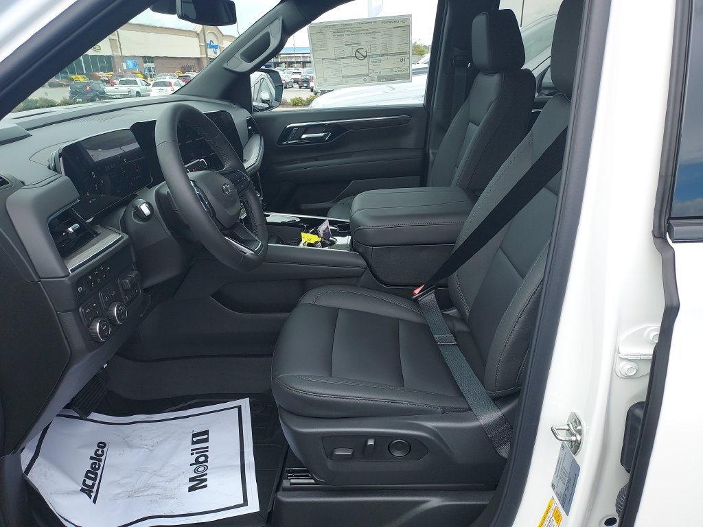 New 2027 Chevrolet Suburban Z71 w/ Z71 Off-Road Package AWD/4WD image 13