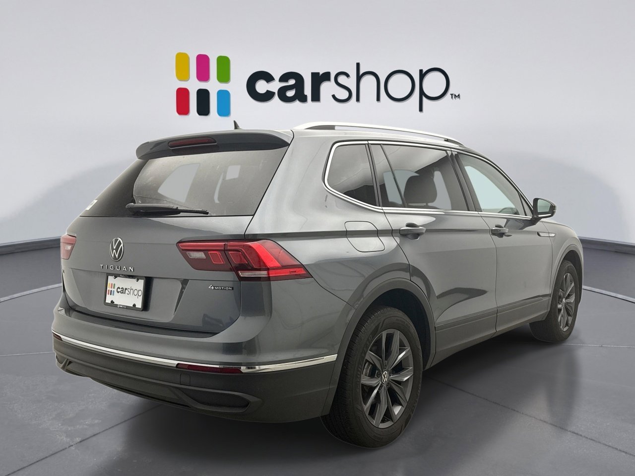 Used 2022 Volkswagen Tiguan SE image 5