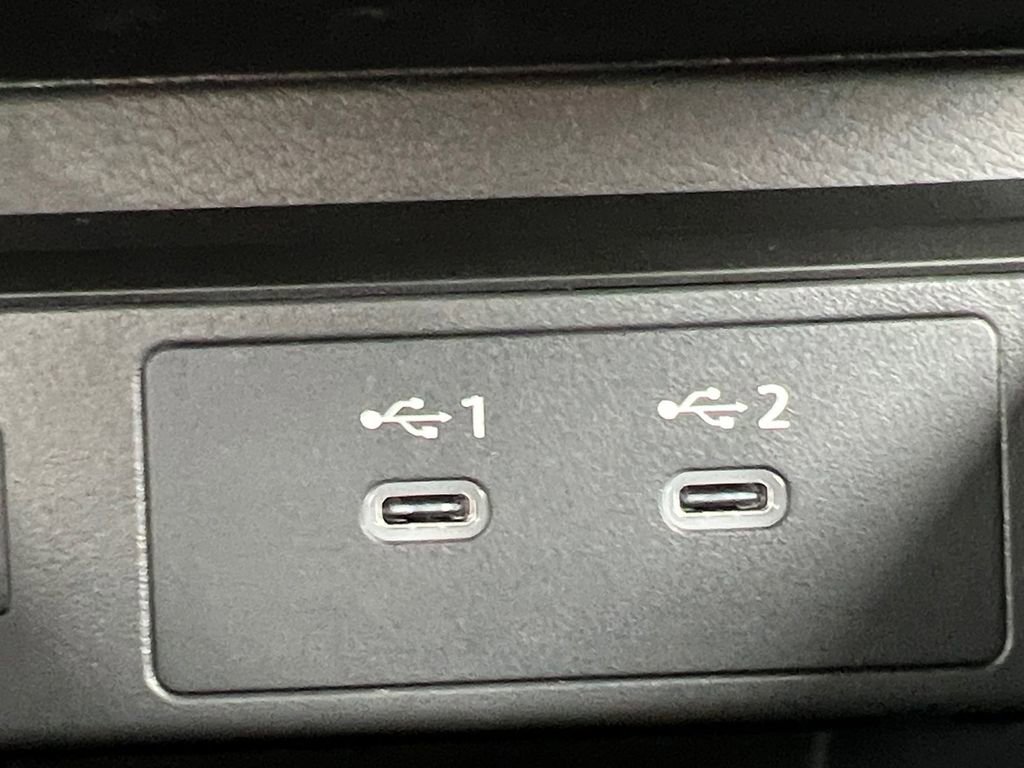 New 2026 Nissan Kicks SR FWD image 6