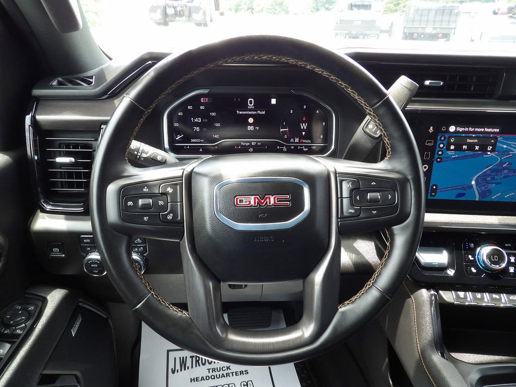 Used 2025 GMC Sierra 2500 AT4 AWD/4WD image 21