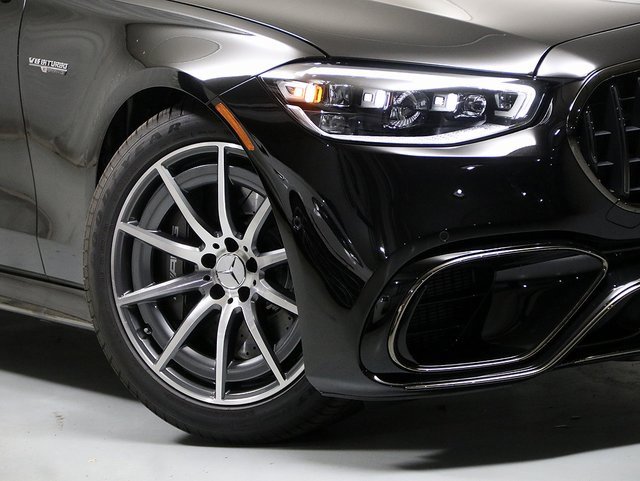 New 2025 Mercedes-Benz S 63 AMG S image 3