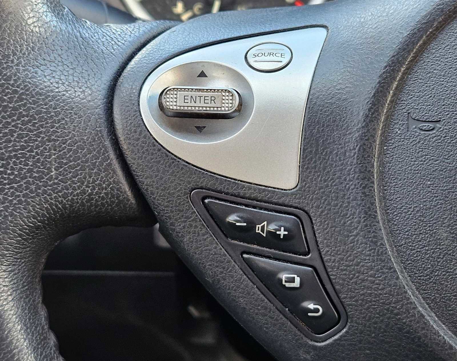 Used 2017 Nissan Sentra SR image 17