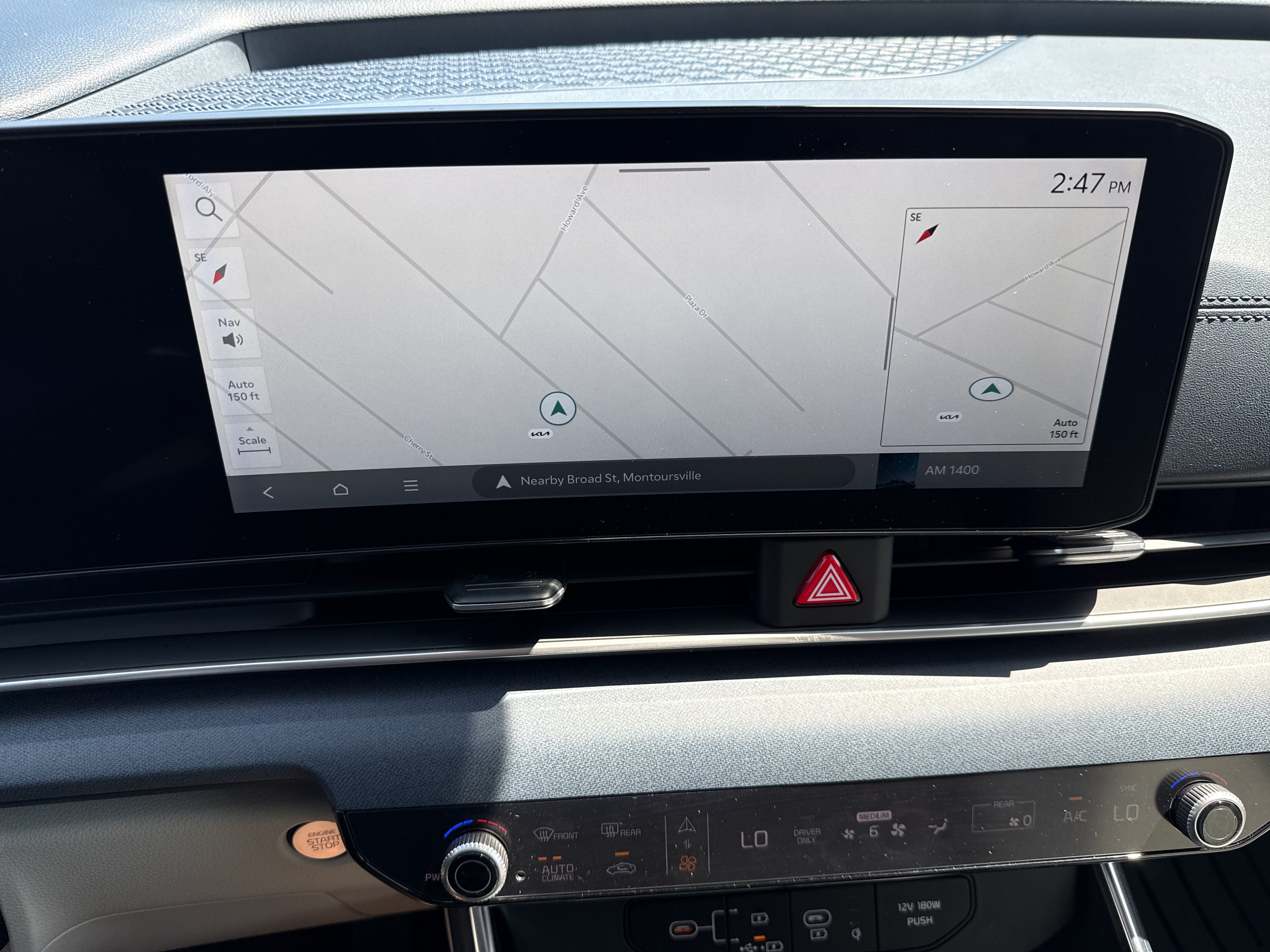 Certified 2025 Kia Carnival SX FWD image 28