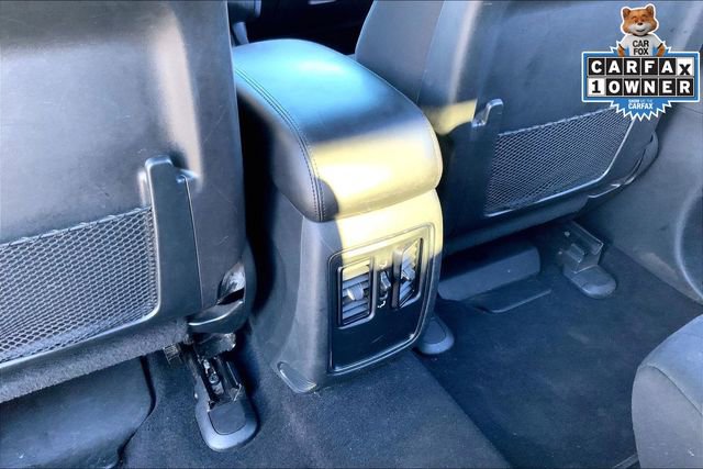 Used 2020 Dodge Durango SXT image 35