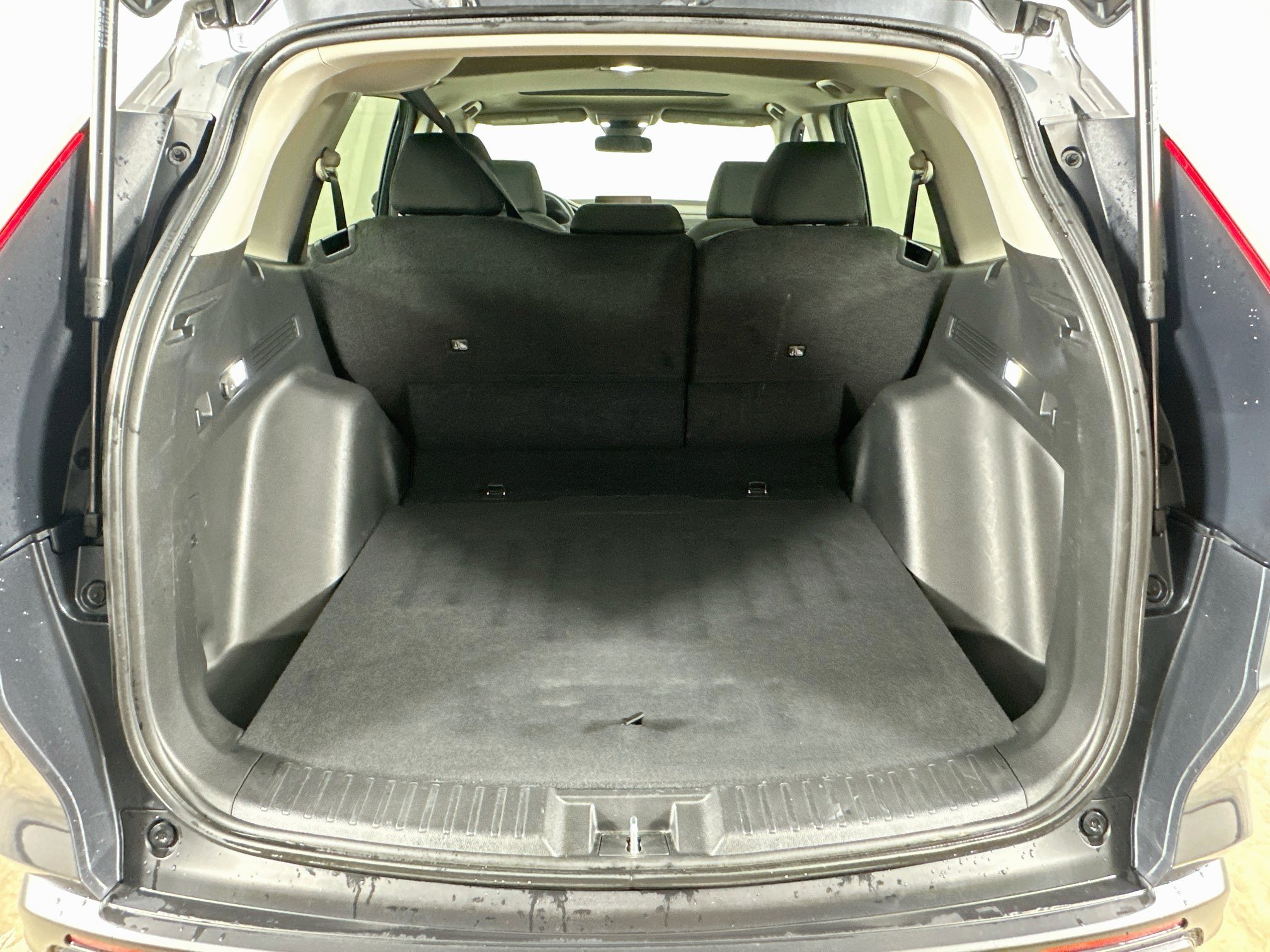 Used 2025 Honda CR-V EX image 28
