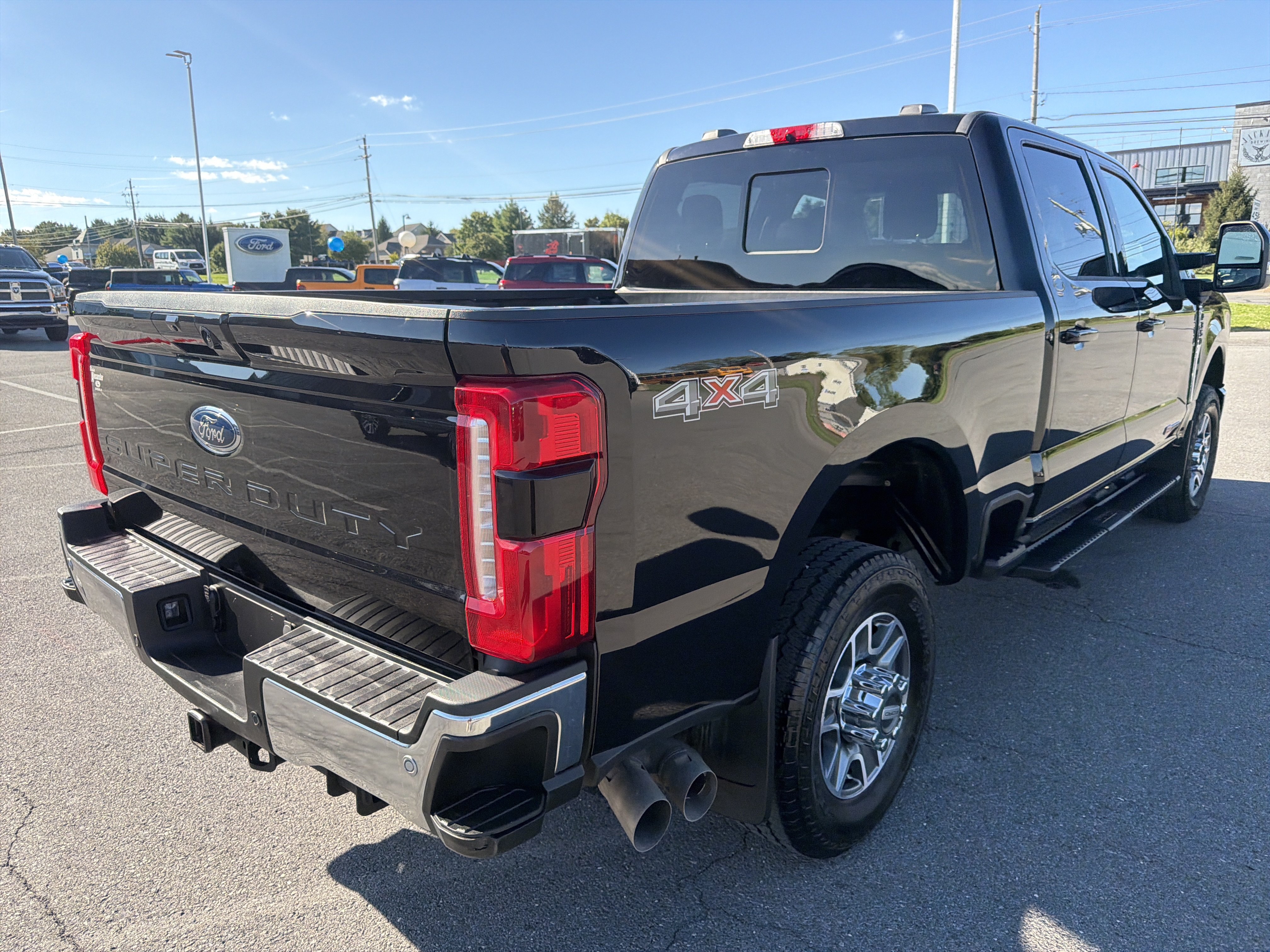 Used 2024 Ford F350 Lariat w/ Camper Package AWD/4WD image 3