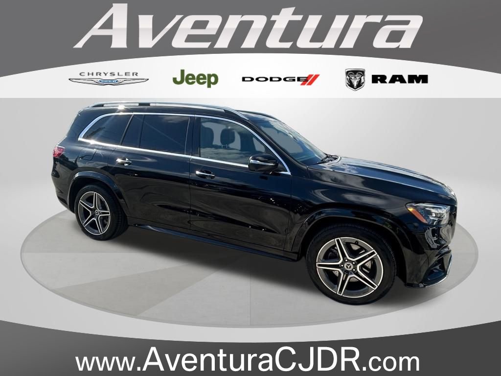 Used 2024 Mercedes-Benz GLS 450 4MATIC w/ AMG Line Exterior image 1