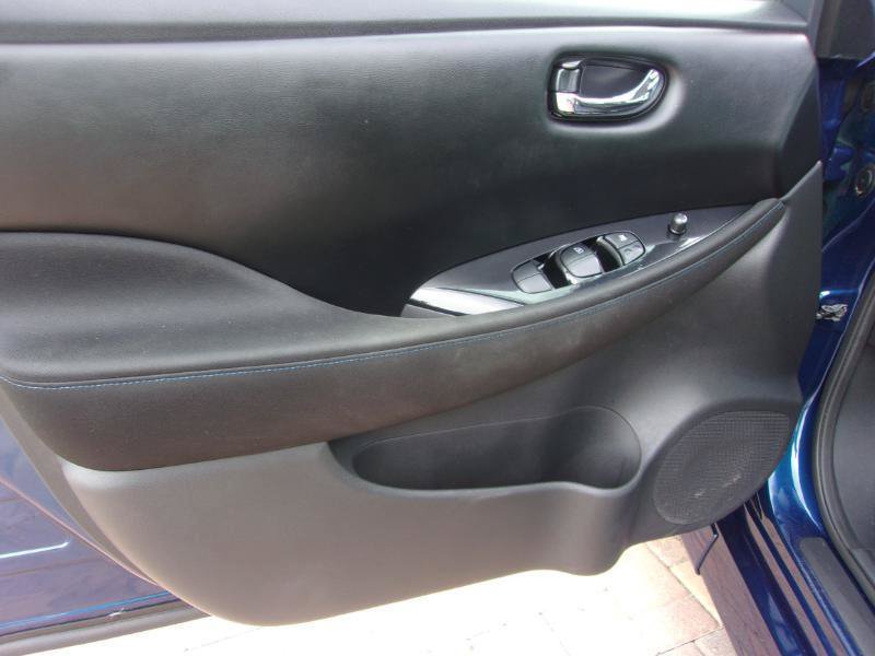 Used 2021 Nissan Leaf SV Plus w/ SV Plus Technology Package FWD image 18