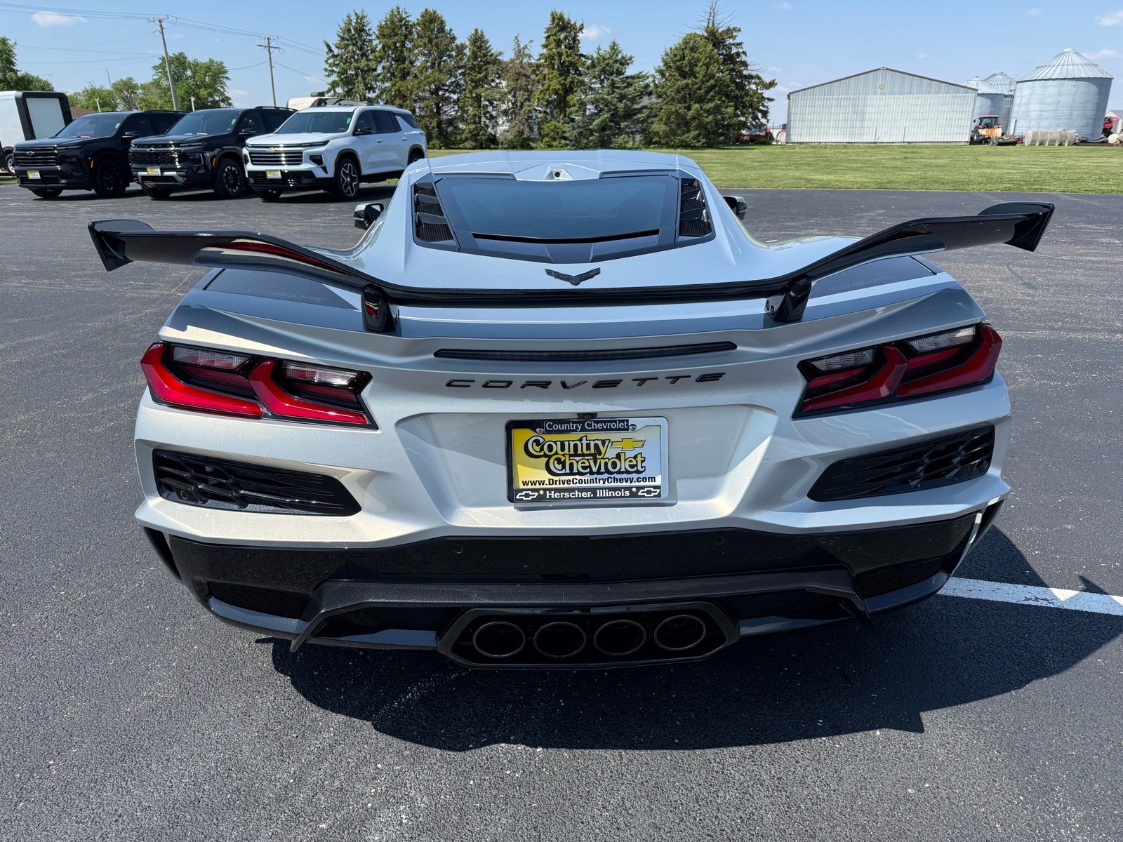 Used 2024 Chevrolet Corvette Z06 w/ Z07 Performance Package RWD image 7