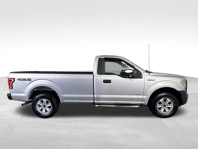 Used 2016 Ford F150 XL w/ Equipment Group 101A Mid AWD/4WD image 10