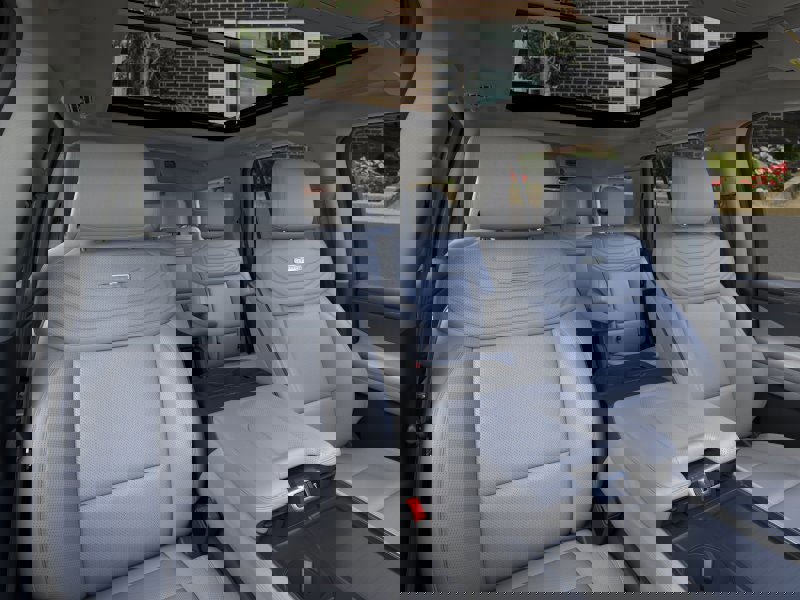 New 2025 Ford Expedition Platinum w/ Platinum Ultimate Package image 10