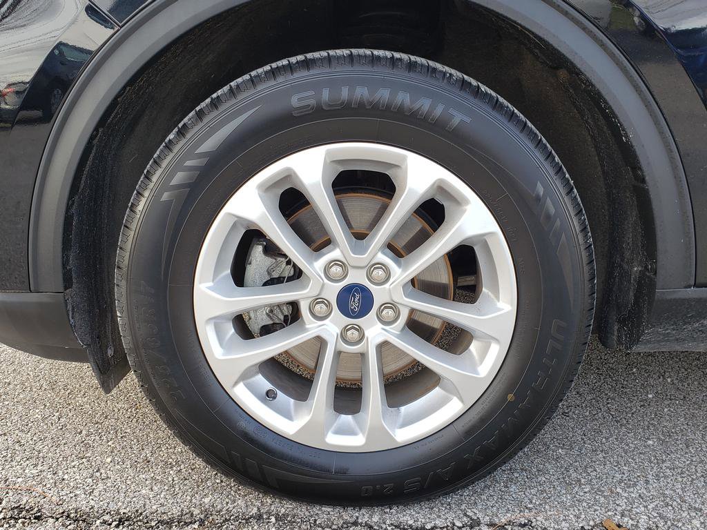 Used 2020 Ford Escape SE image 27