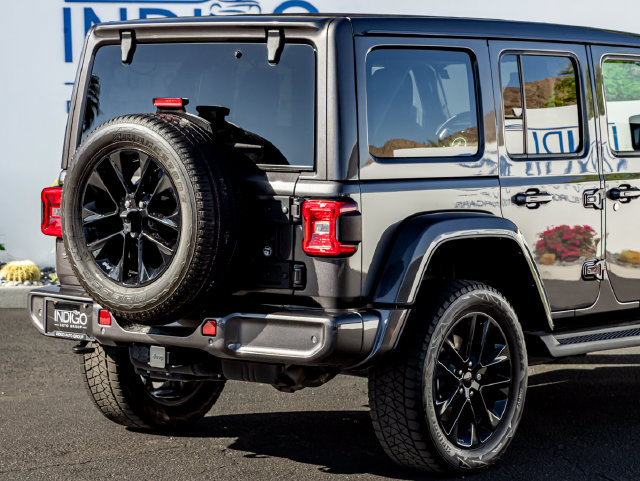 Used 2021 Jeep Wrangler Unlimited Sahara AWD/4WD image 8