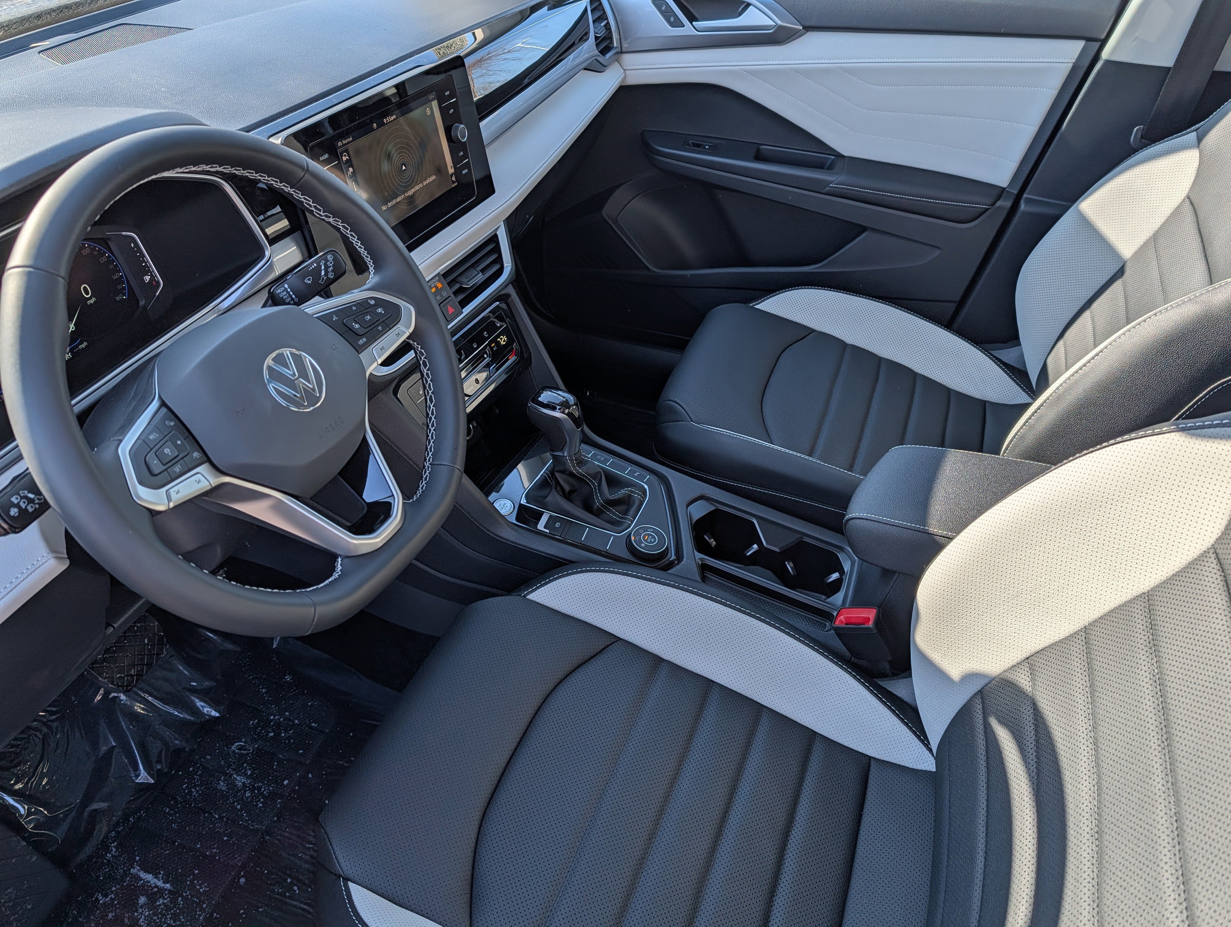 New 2026 Volkswagen Taos SEL AWD/4WD image 7