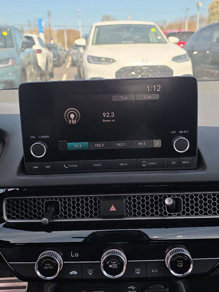 Used 2023 Honda Civic Sport image 15