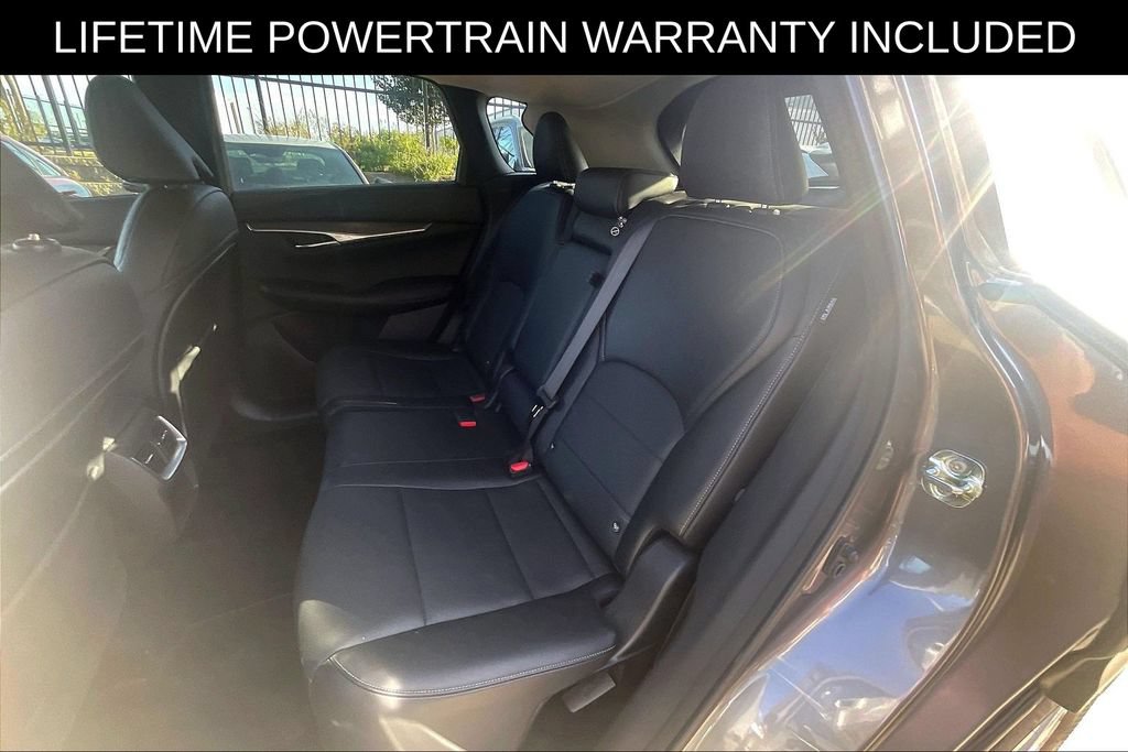 Used 2023 INFINITI QX50 Luxe FWD image 27
