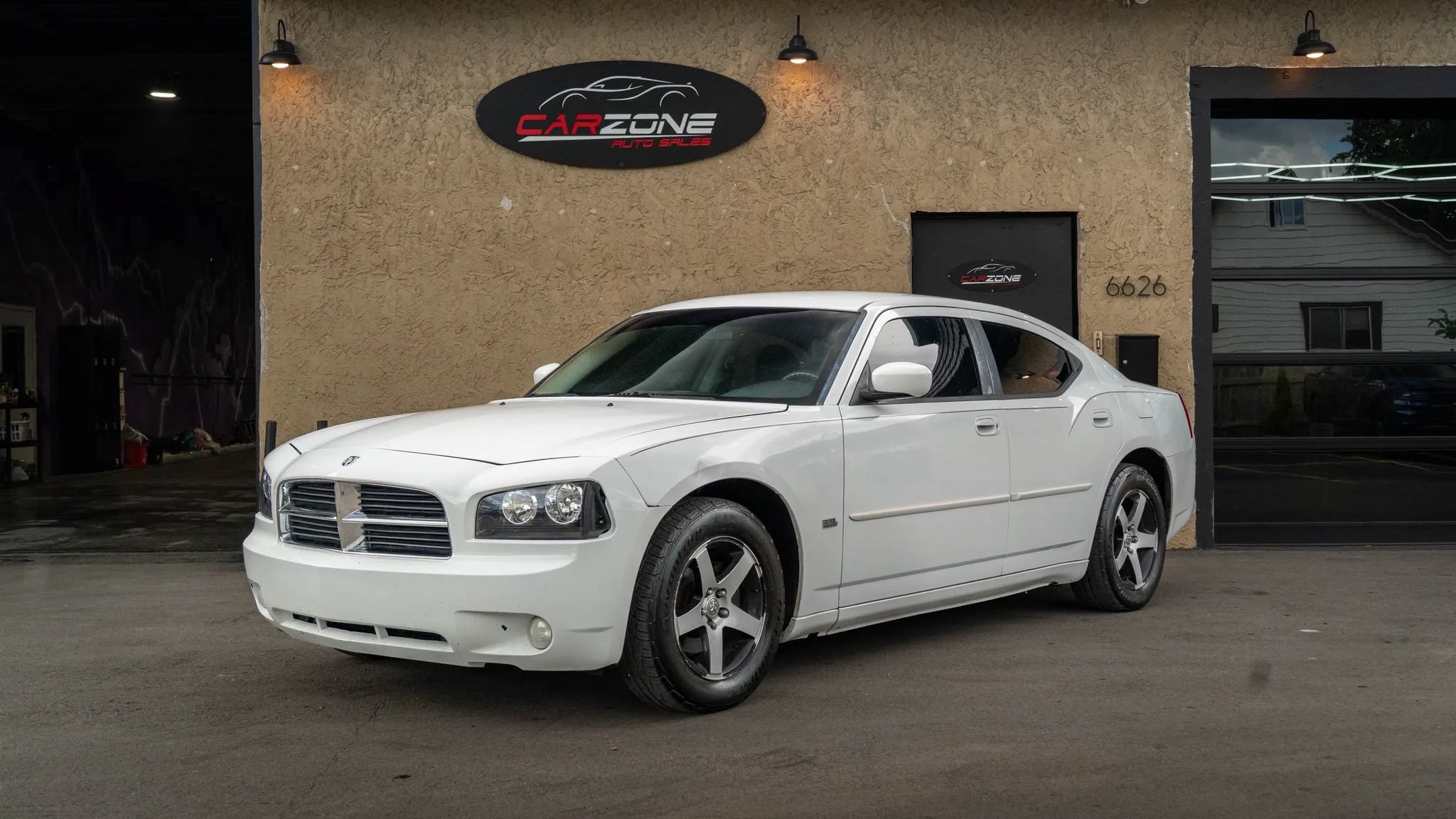 Used 2010 Dodge Charger SXT