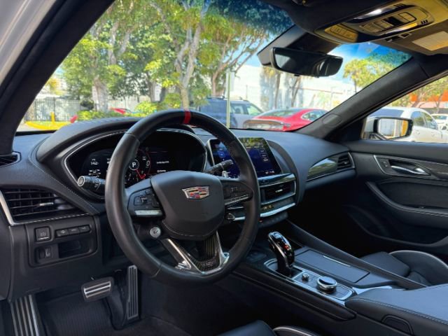 Used 2022 Cadillac CT5 V Blackwing w/ Parking Package RWD image 9
