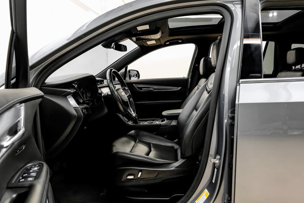 Used 2021 Cadillac XT6 Luxury FWD image 4