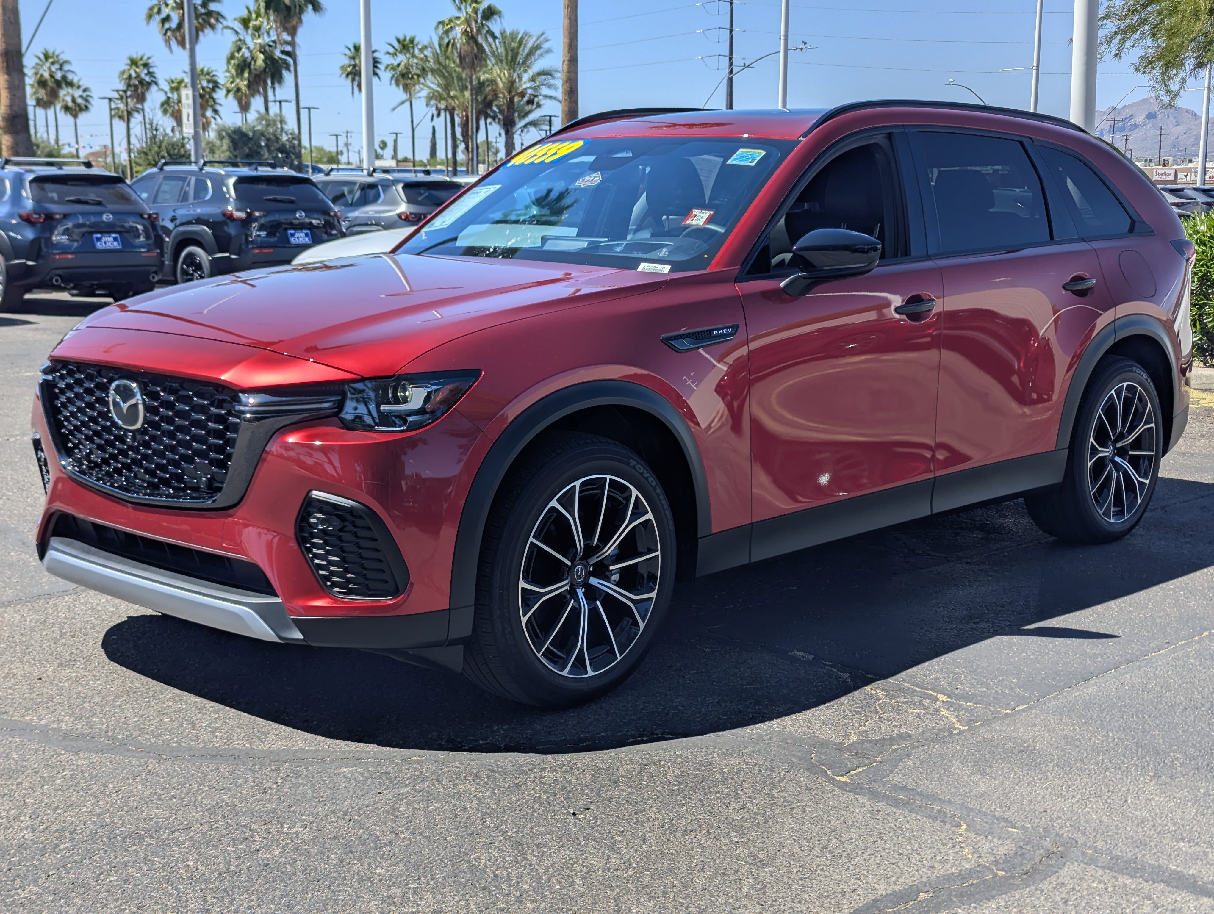 Certified 2025 MAZDA CX-70 Plug-In Hybrid w/ Premium Plus AWD/4WD image 5