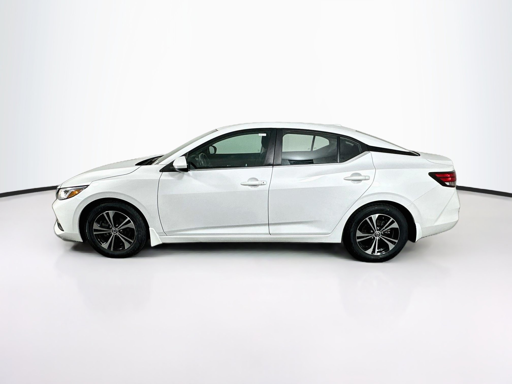 Used 2023 Nissan Sentra SV w/ All-Weather Package FWD image 4