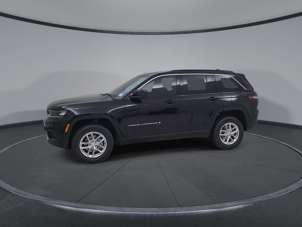 New 2026 Jeep Grand Cherokee Laredo AWD/4WD image 8