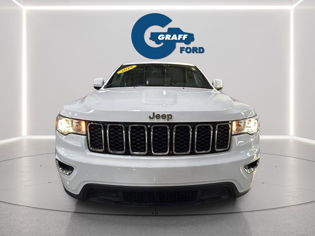 Used 2019 Jeep Grand Cherokee Laredo image 12