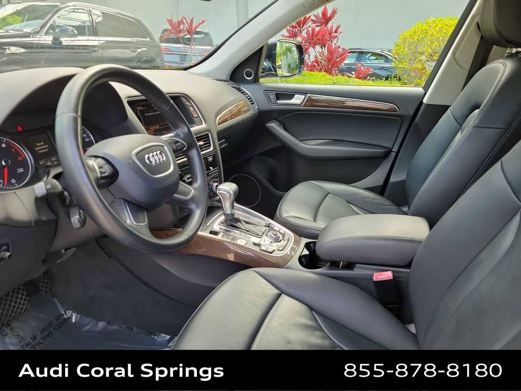 Used 2017 Audi Q5 2.0T Premium Plus w/ Technology Package AWD/4WD image 19