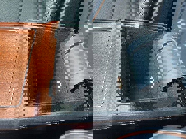 Used 2025 Lincoln Navigator L Black Label image 20