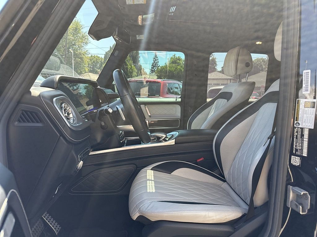 Used 2021 Mercedes-Benz G 550 image 10