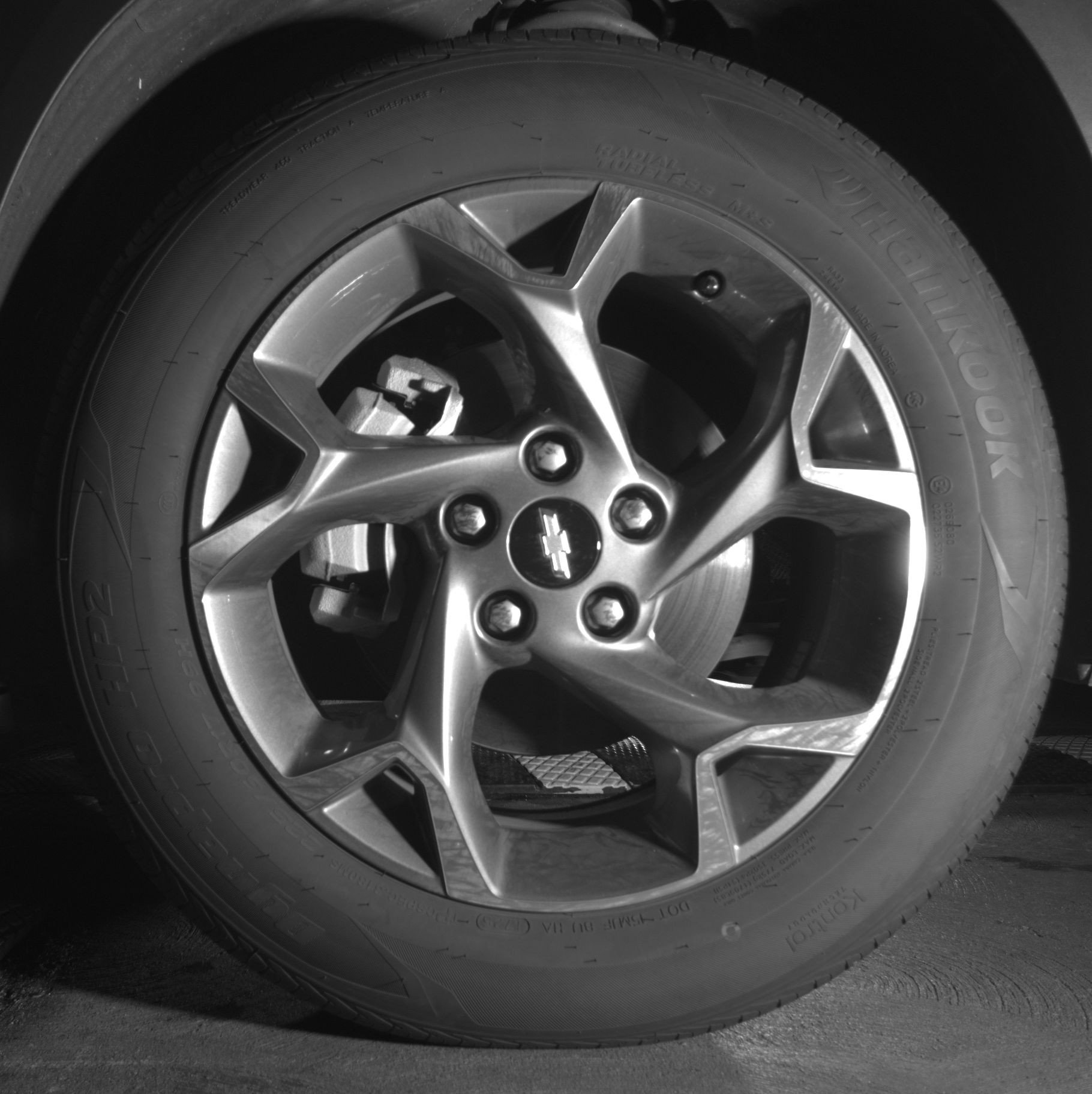 Used 2025 Chevrolet Trax LT FWD image 12