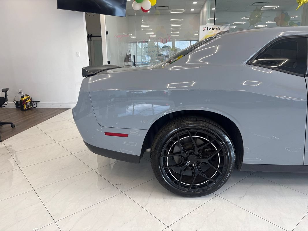 Used 2021 Dodge Challenger SXT w/ Blacktop Package RWD image 41