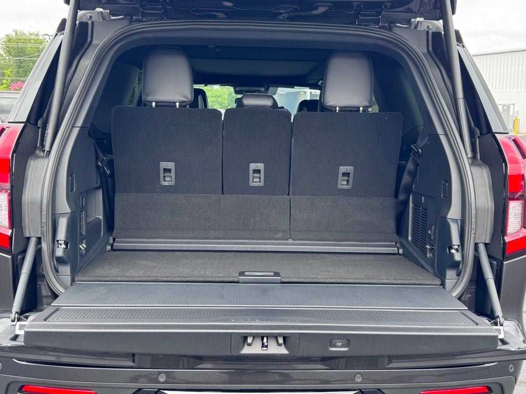New 2027 Ford Expedition Platinum w/ Stealth Performance Package AWD/4WD image 45