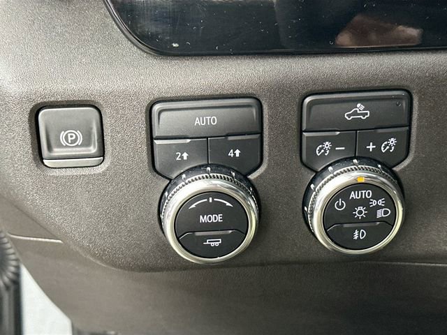 Used 2025 GMC Sierra 1500 Elevation image 23