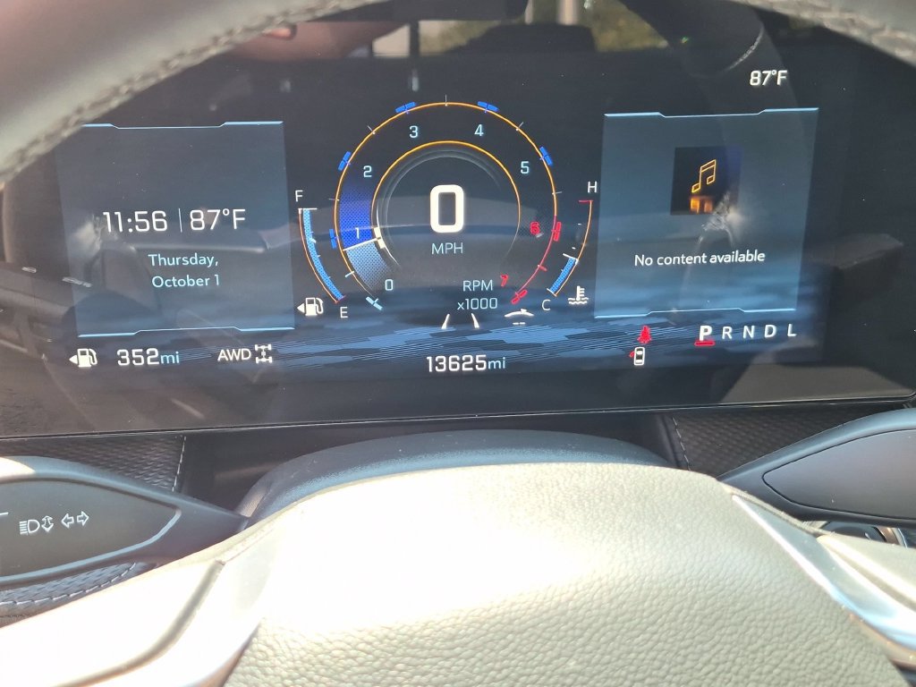 Used 2026 Chevrolet Equinox LT AWD/4WD image 15
