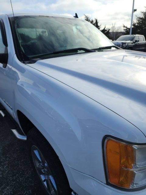Used 2013 GMC Sierra 1500 SLE w/ Power Tech Package image 6