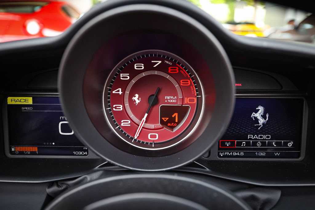 Certified 2019 Ferrari 488 Spider RWD image 32
