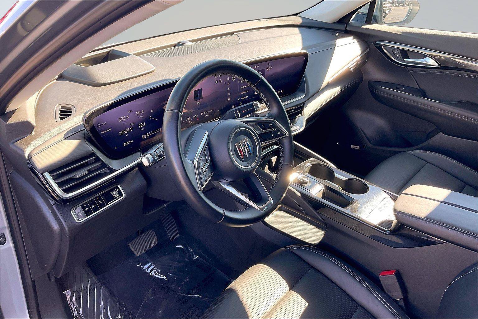 Used 2024 Buick Envision Preferred AWD/4WD image 15