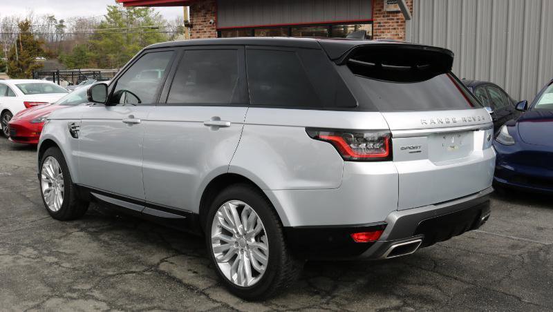Used 2018 Land Rover Range Rover Sport HSE image 4