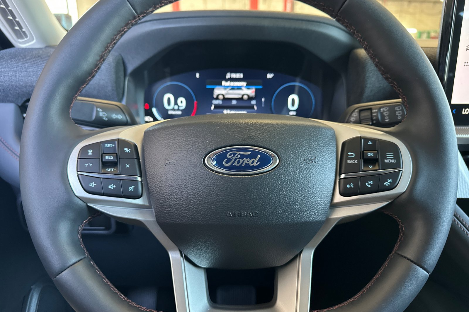 New 2026 Ford Explorer Active w/ Active Comfort Package RWD image 25