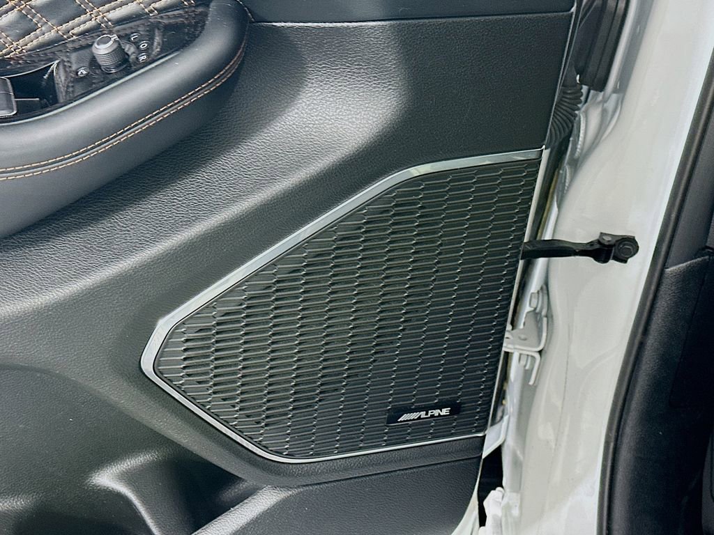 Certified 2023 Jeep Grand Cherokee L Summit w/ Luxury Tech Group V image 29