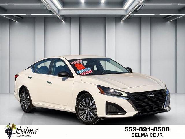 Used 2025 Nissan Altima 2.5 SV