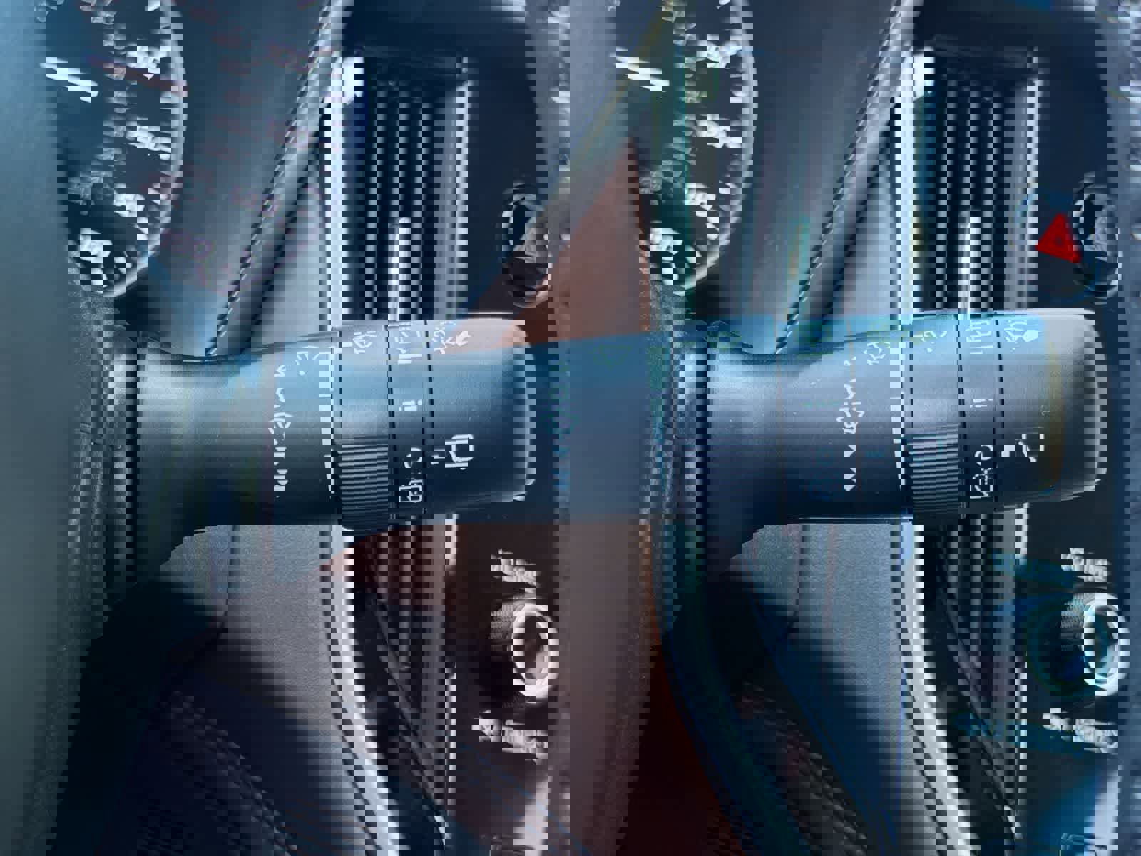 Certified 2023 Subaru Outback Touring XT AWD/4WD image 27