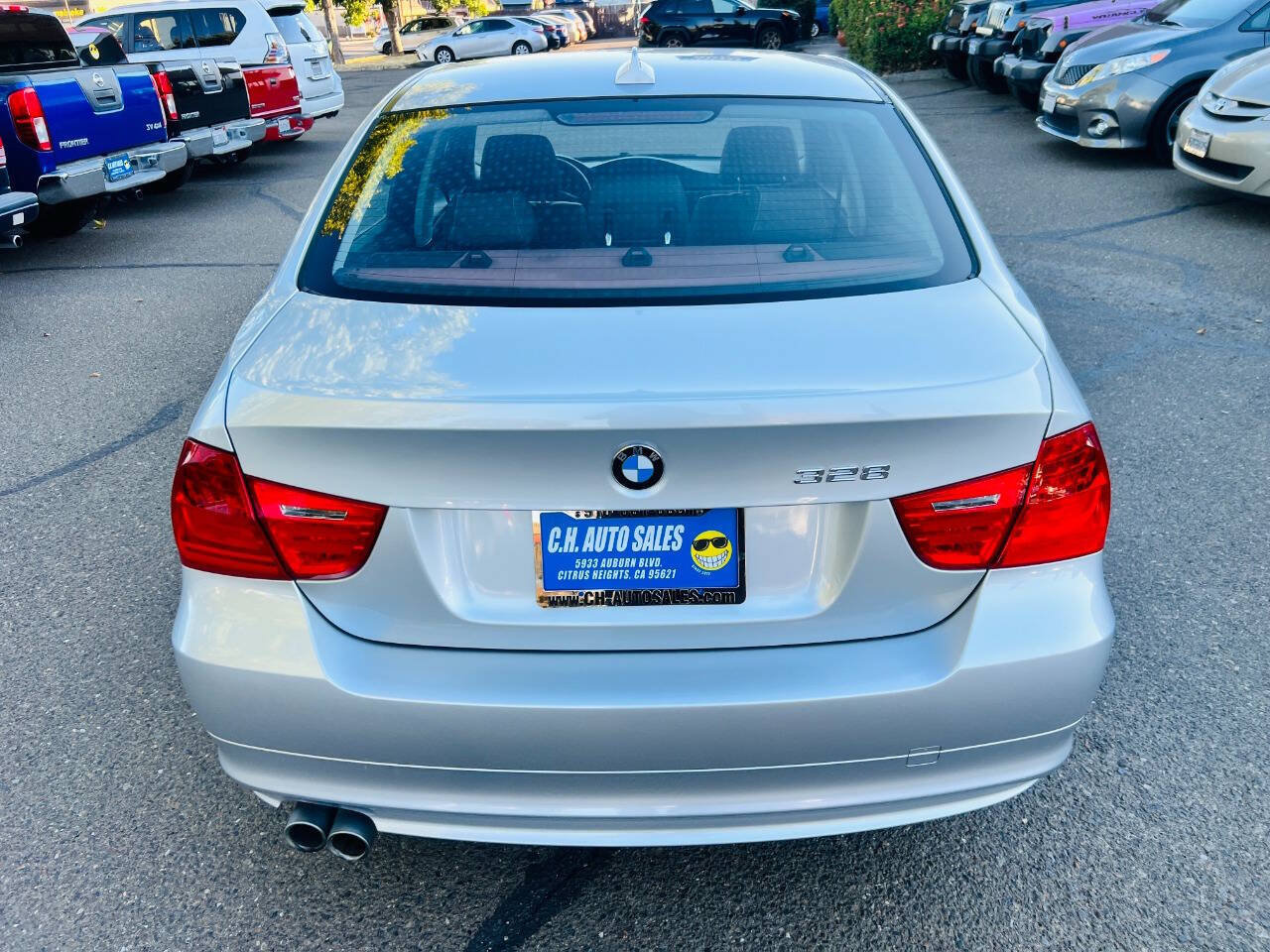 Used 2009 BMW 328i Sedan RWD image 8