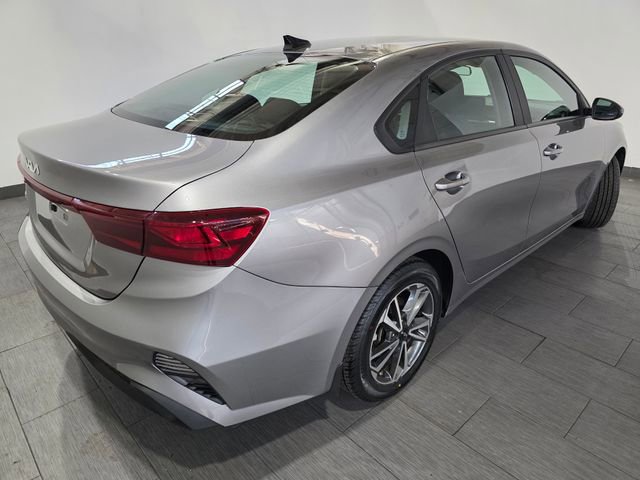 Used 2023 Kia Forte LXS image 5
