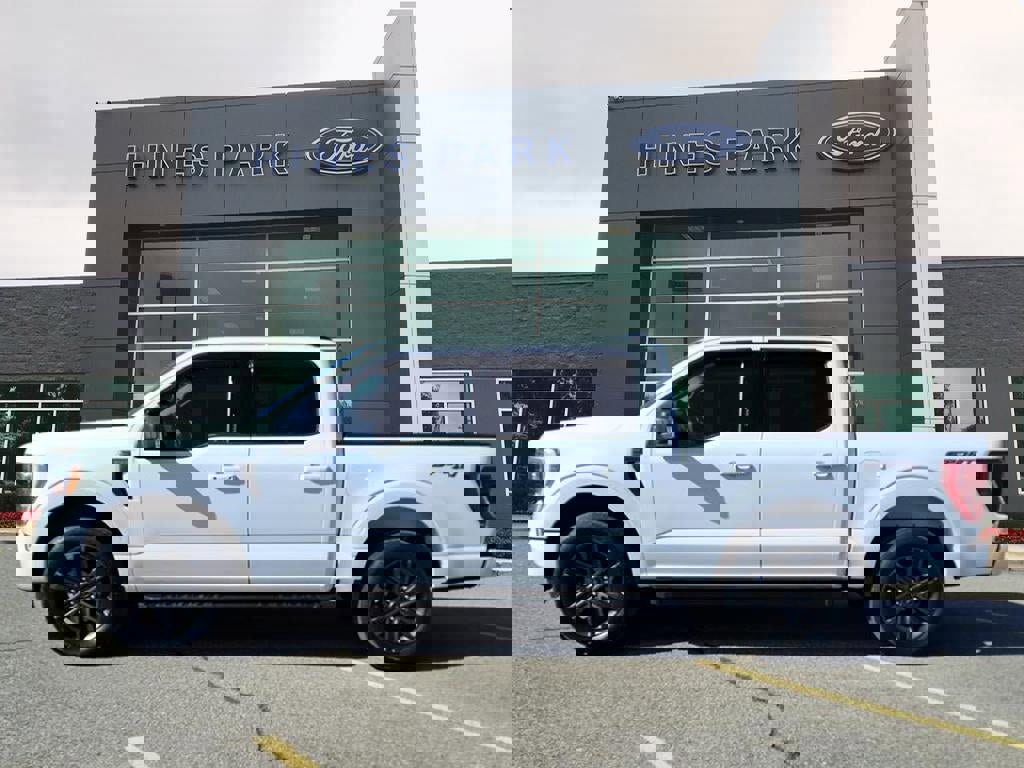 Used 2022 Ford F150 XLT w/ Equipment Group 302A High image 4